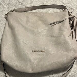 Micheal Kors beige bag gold chains